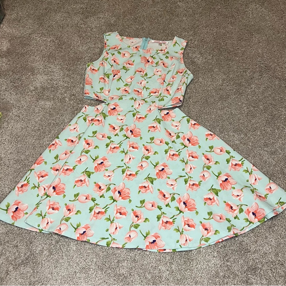 Floral dress with cut outs